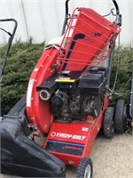 Troy Built 5HP Chipper/Vac (Pick Up only)