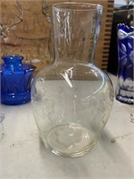 Glass Vase 6"