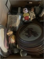 NATIVE AMERICAN PLATES / EARLY MICKEY MOUSE TOYS