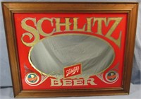 VINTAGE 1981 SCHLITZ BEER FRAMED MIRROR