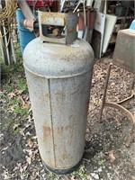 Large propane bottle - 100 lb