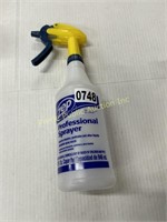 ZEP 32 oz. Professional Spray Bottle