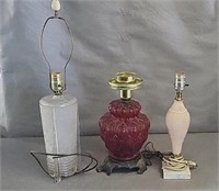 VTG Glass Table & Budoir Lamps - Note