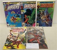 5 Vintage Issues of Marvel Daredevil