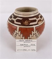 Ida Sahmie Navajo Indian Pot