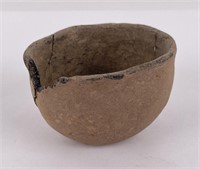 Ancient Mimbres Pottery Indian Pot Vessel