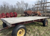 Flat rack Hay wagon, 6' x 14' w/ J&M gear