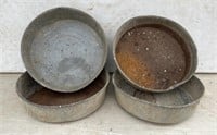 (4) Galvanized feed pans