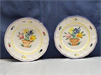 Lot of 2 Plates 10"