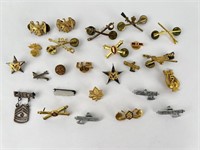 Assorted US Military Insignia