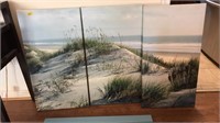 4 PC OF ASSORTED CANVAS BEACH SCENE ART