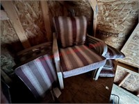 (4) Patio Chairs w/cushions