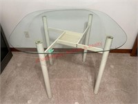38" x 38" Glass Top Table