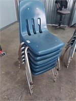 Lot of 6 Kids Chairs