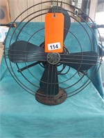 Vintage GE (General  Electric)  Desk Fan.
