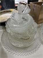 Clear glass plates, cups
