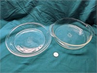 2 Glass Bake Ware Dishes`