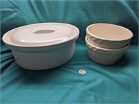 Oval Covered Vegetables Dishes And 2 Bowls