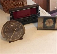 2 Vintage Clocks and Barometer