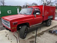 85 Chevy Military Maintenance Truck (27,841 Miles)