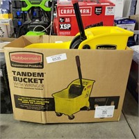Rubbermaid tandem mop bucket