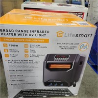 Lifesmart broad range infrared heater with uv