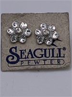SEAGULL PEWTER FLOWER PIERCED EARRINGS
