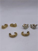 AVON PIERCED EARRING LOT