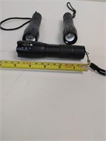 3.  5" Zoom flashlights ( no batteries )