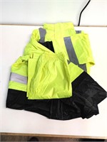 1.  Polyester / PVC safety rain suit (xl fits