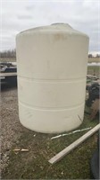 1000 gal water tank