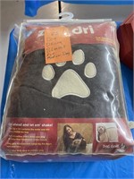 Dog drying blanket for medium dog