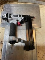 Husky 18 gauge 1 5/8 stapler - air tool