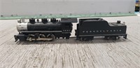 1 HO Scale Locomotive w/Tender