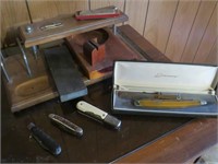 Vintage Razor, Knives, & Wooden Pieces