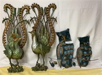 2 sets of wall decorations, set of peacocks & a