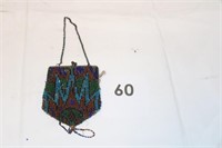 VINTAGE BEADED CHANGE PURSE