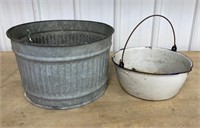 Small Galvanized Tub & Enamelware bowl w/ handle