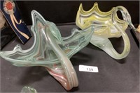 Art Glass Swans.