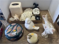 Bird figures, seashell decor items