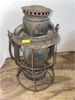 Antique dietz vesta railroad lantern