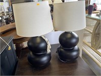 2 ceramic gourd lamps