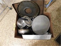 Stainless steel bowls - cookie sheet - dutch oven