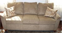 La-Z-Boy Upholstered Sofa 6'L