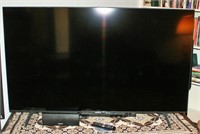 Samsung 58" Flat Screen Television w/ Remote