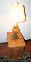 Oak 1-Door Cabinet, Amber Hobnail Table Lamp