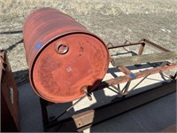 55 GALLON BARREL STAND WITH 1 BARREL