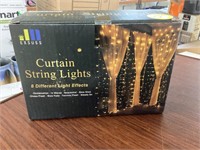 Curtain string lights