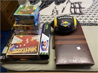 GAME LOT: SCRABBLE DELUXE EDITION, PUZZLES,