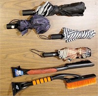 4 Umbrellas & 2 Ice Scrapers w/ Snow Brushes